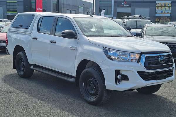 2020 Toyota Hilux SR GUN126R 4X4