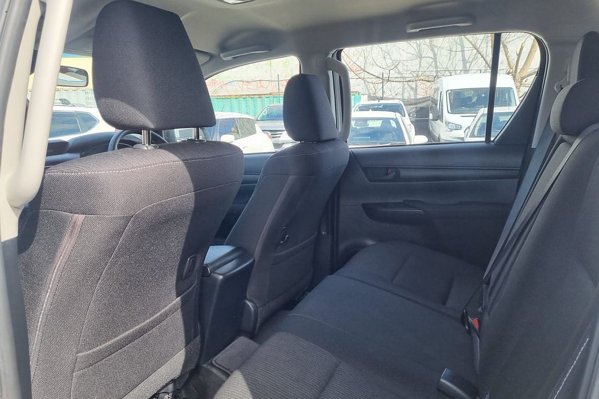 2020 Toyota Hilux SR GUN126R 4X4
