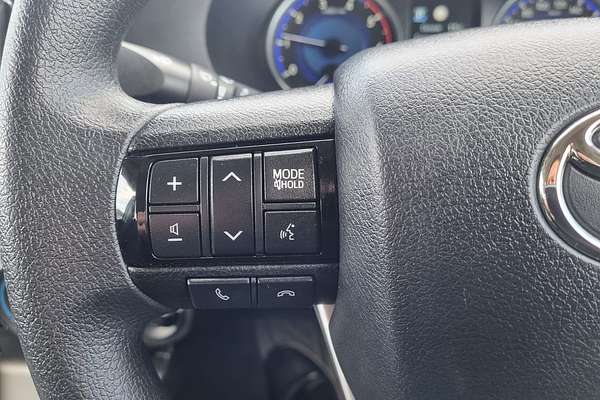 2020 Toyota Hilux SR GUN126R 4X4