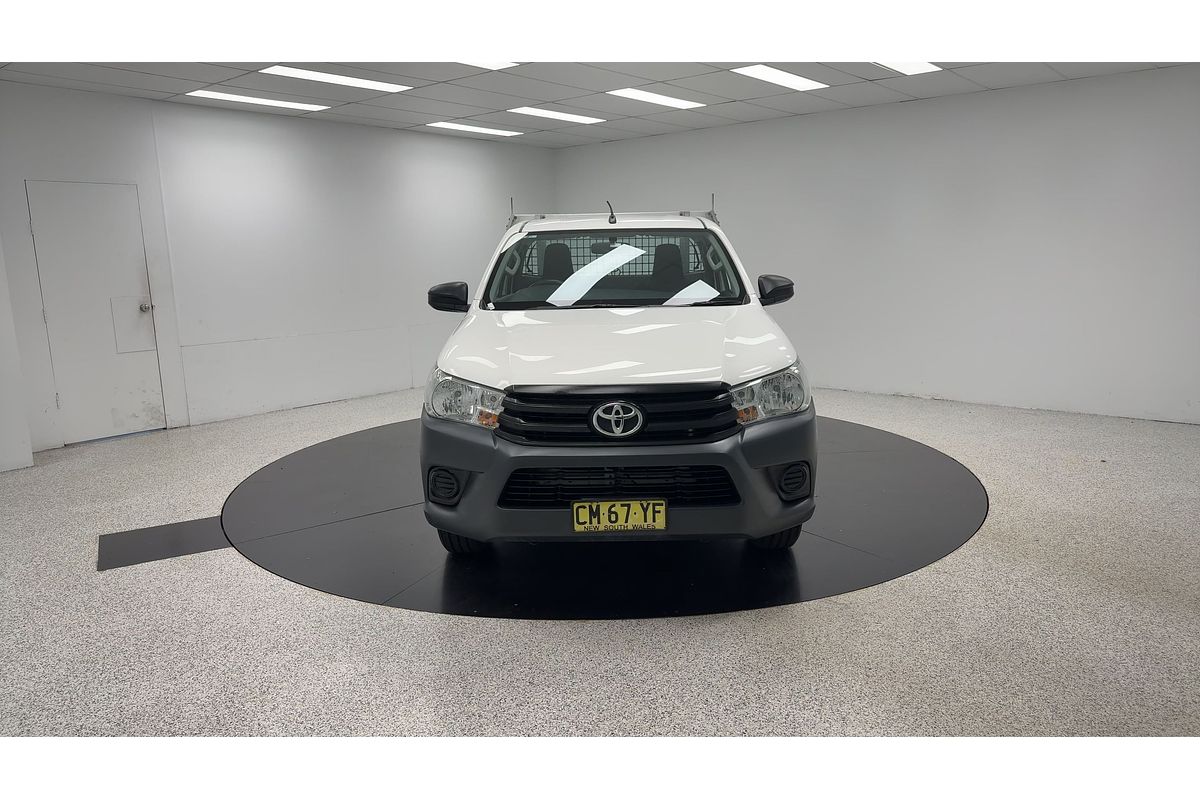 2017 Toyota Hilux Workmate TGN121R Rear Wheel Drive