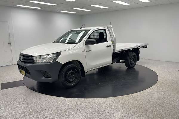 2017 Toyota Hilux Workmate TGN121R Rear Wheel Drive