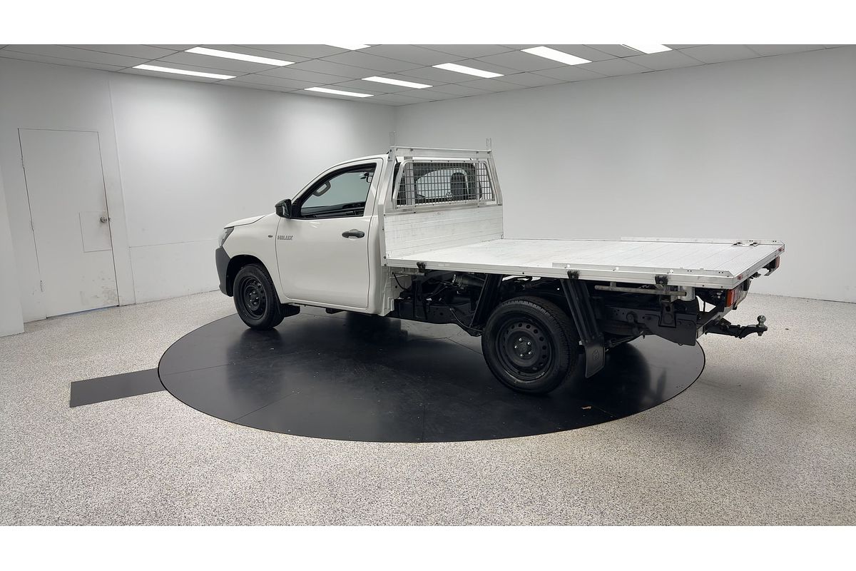 2017 Toyota Hilux Workmate TGN121R Rear Wheel Drive