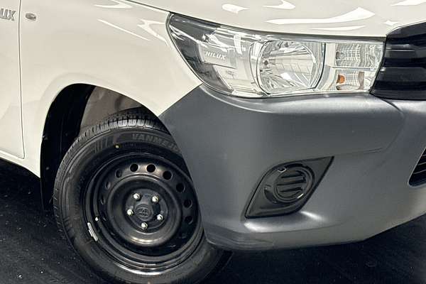 2017 Toyota Hilux Workmate TGN121R Rear Wheel Drive