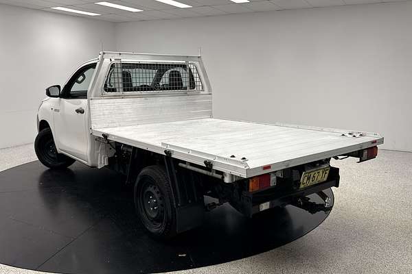 2017 Toyota Hilux Workmate TGN121R Rear Wheel Drive