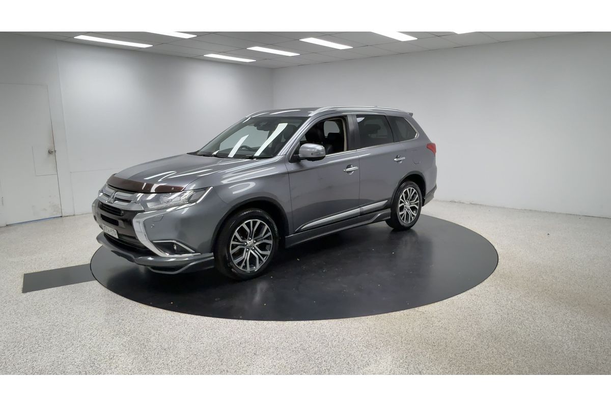 2018 Mitsubishi Outlander Exceed ZL