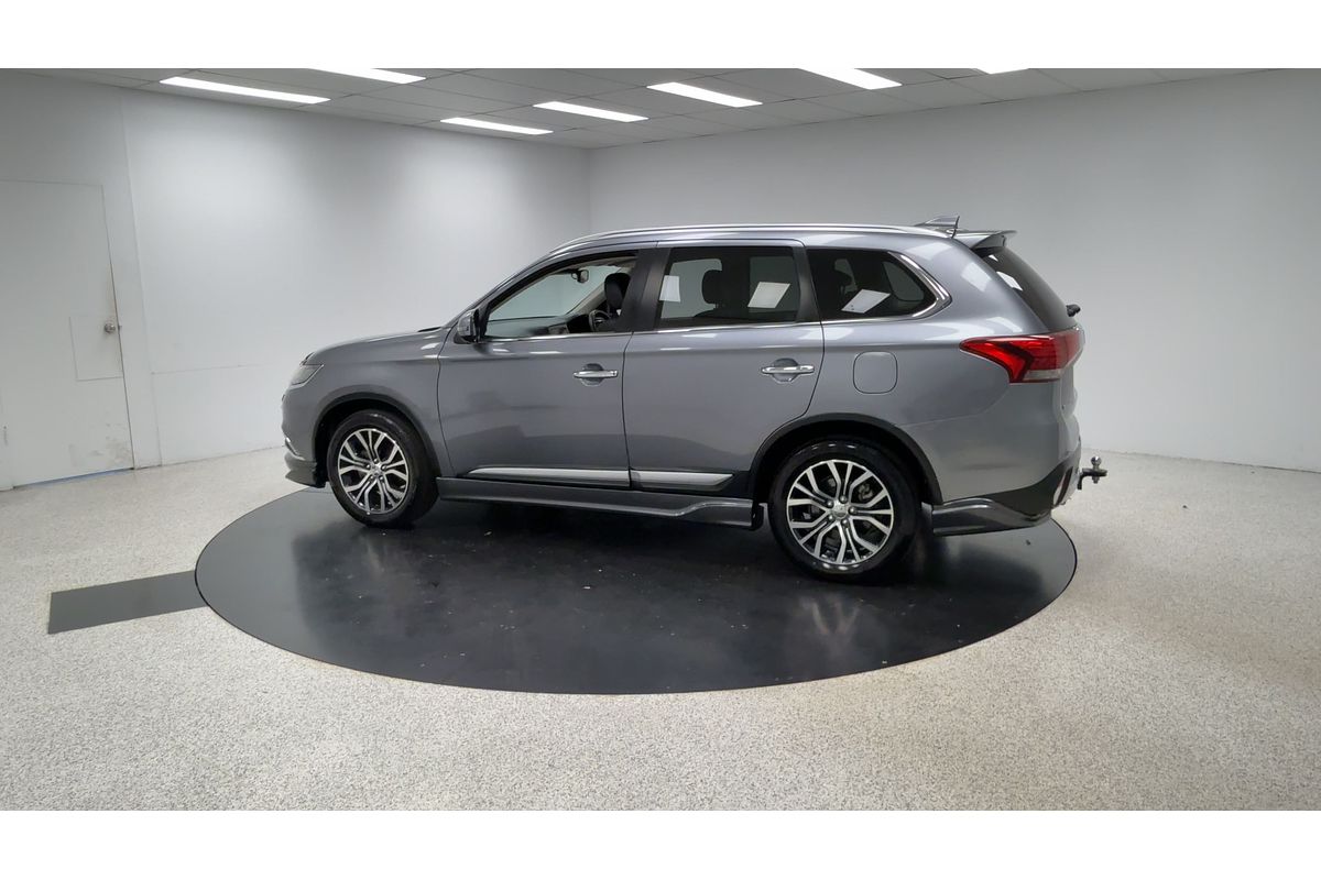 2018 Mitsubishi Outlander Exceed ZL