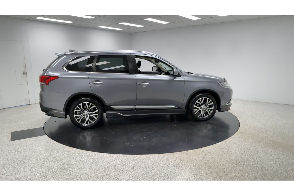 2018 Mitsubishi Outlander Exceed ZL