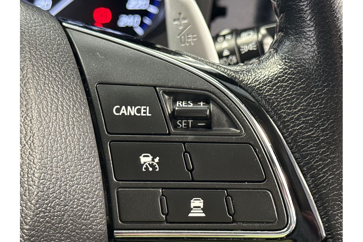 2018 Mitsubishi Outlander Exceed ZL