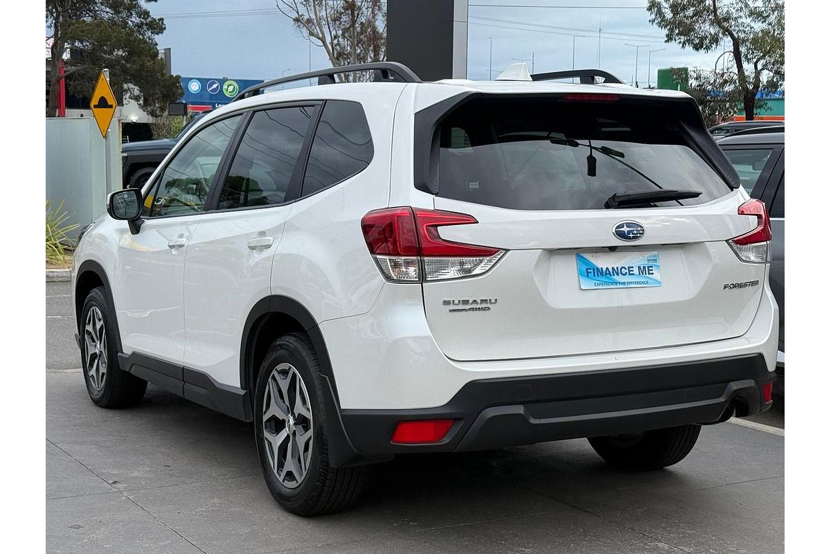 2023 Subaru Forester 2.5i 50 Years Edition S5