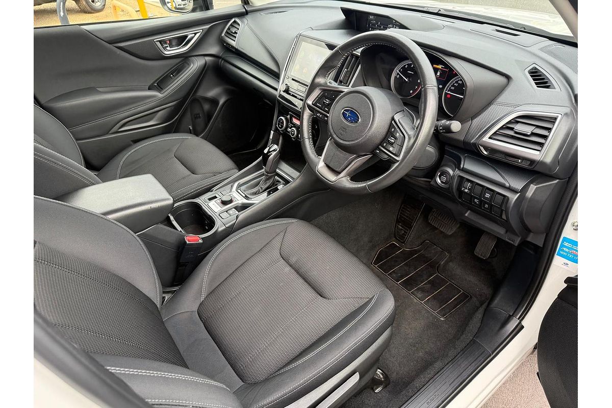 2023 Subaru Forester 2.5i 50 Years Edition S5