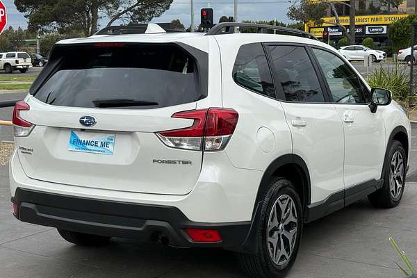 2023 Subaru Forester 2.5i 50 Years Edition S5