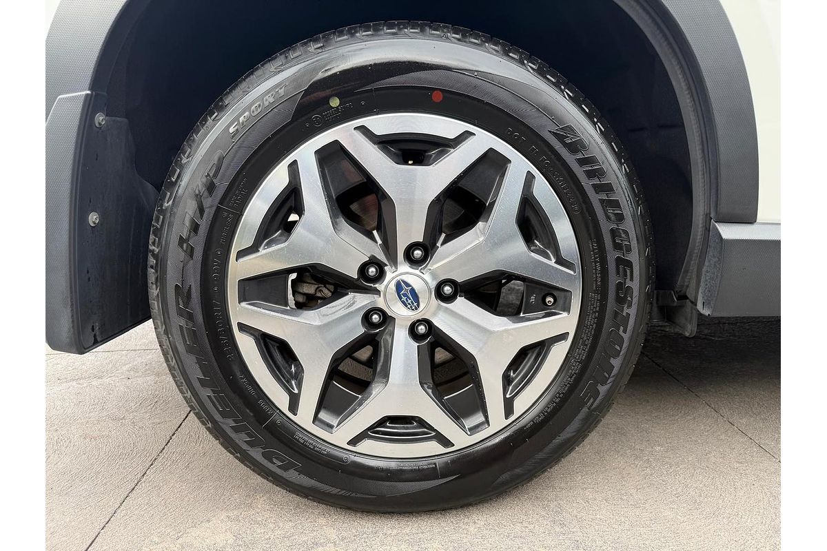 2023 Subaru Forester 2.5i 50 Years Edition S5