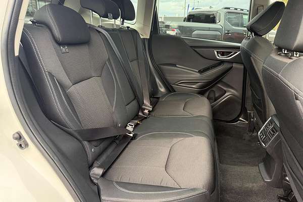 2023 Subaru Forester 2.5i 50 Years Edition S5