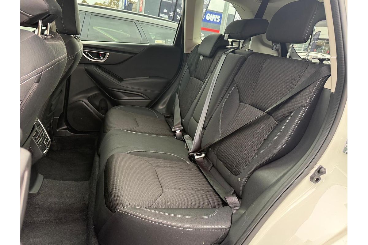 2023 Subaru Forester 2.5i 50 Years Edition S5