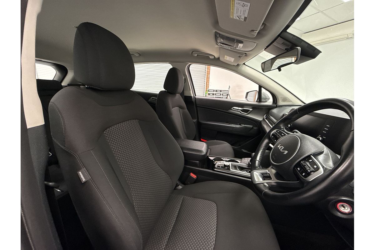 2024 Kia Sportage S NQ5