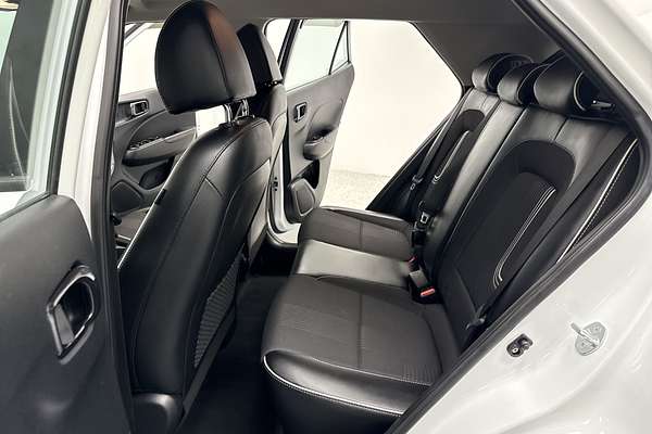 2023 Hyundai Venue Active QX.V5