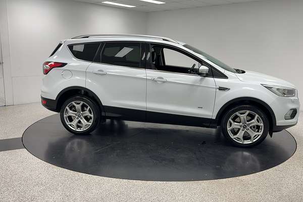 2017 Ford Escape Titanium ZG