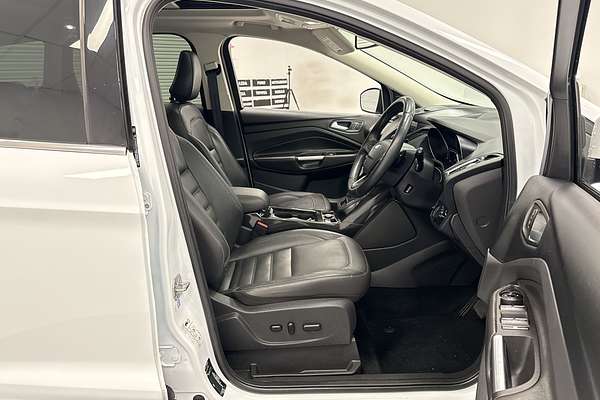 2017 Ford Escape Titanium ZG