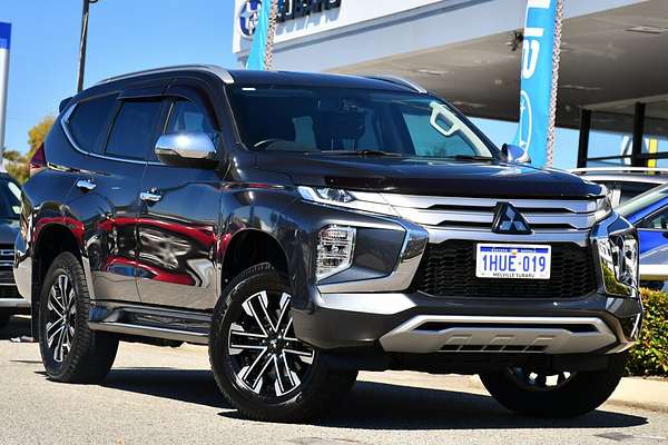2022 Mitsubishi Pajero Sport GLS QF
