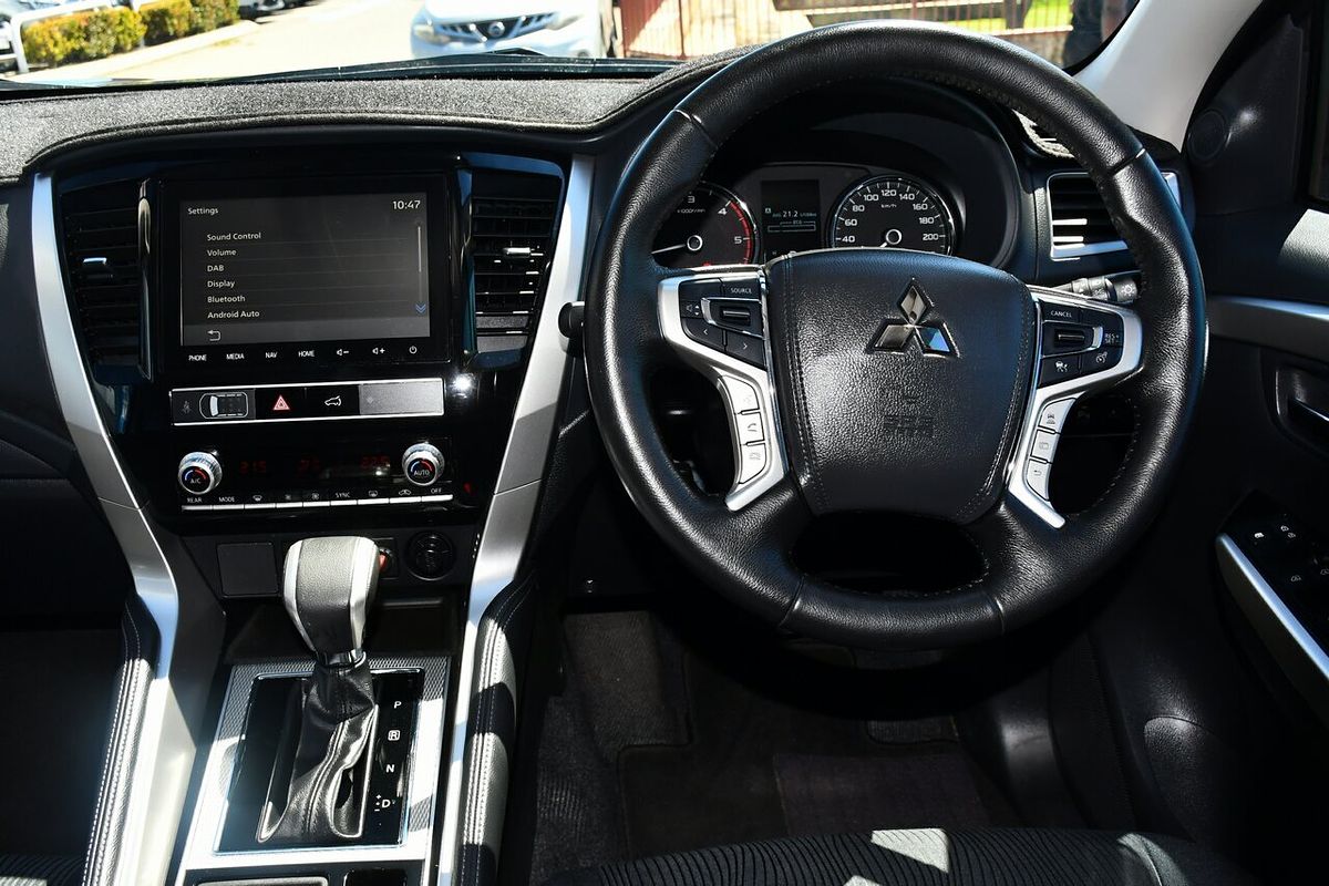 2022 Mitsubishi Pajero Sport GLS QF