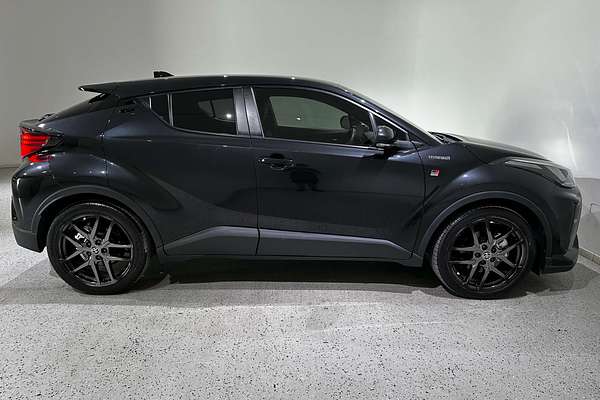 2021 Toyota C-HR GR Sport ZYX10R
