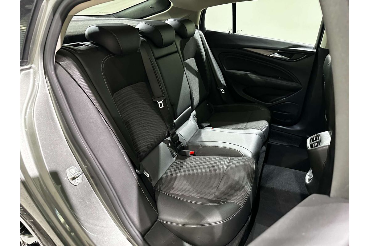 2019 Holden Commodore RS ZB