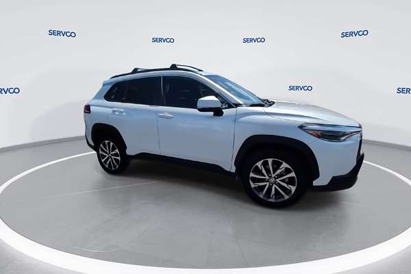 2024 Toyota Corolla Cross XLE