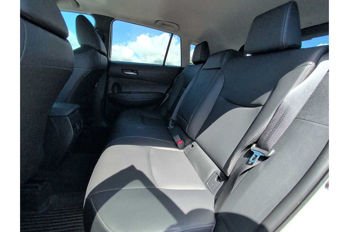 2024 Toyota Corolla Cross XLE