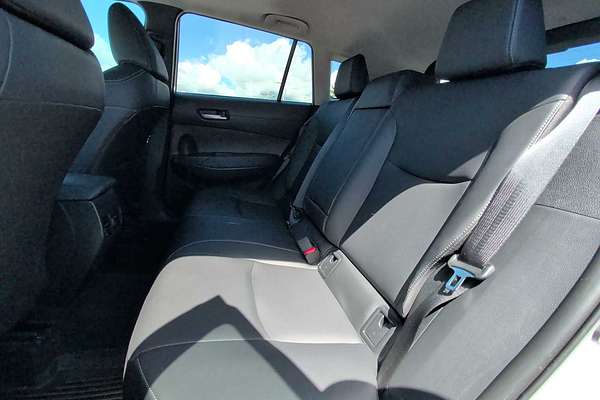 2024 Toyota Corolla Cross XLE