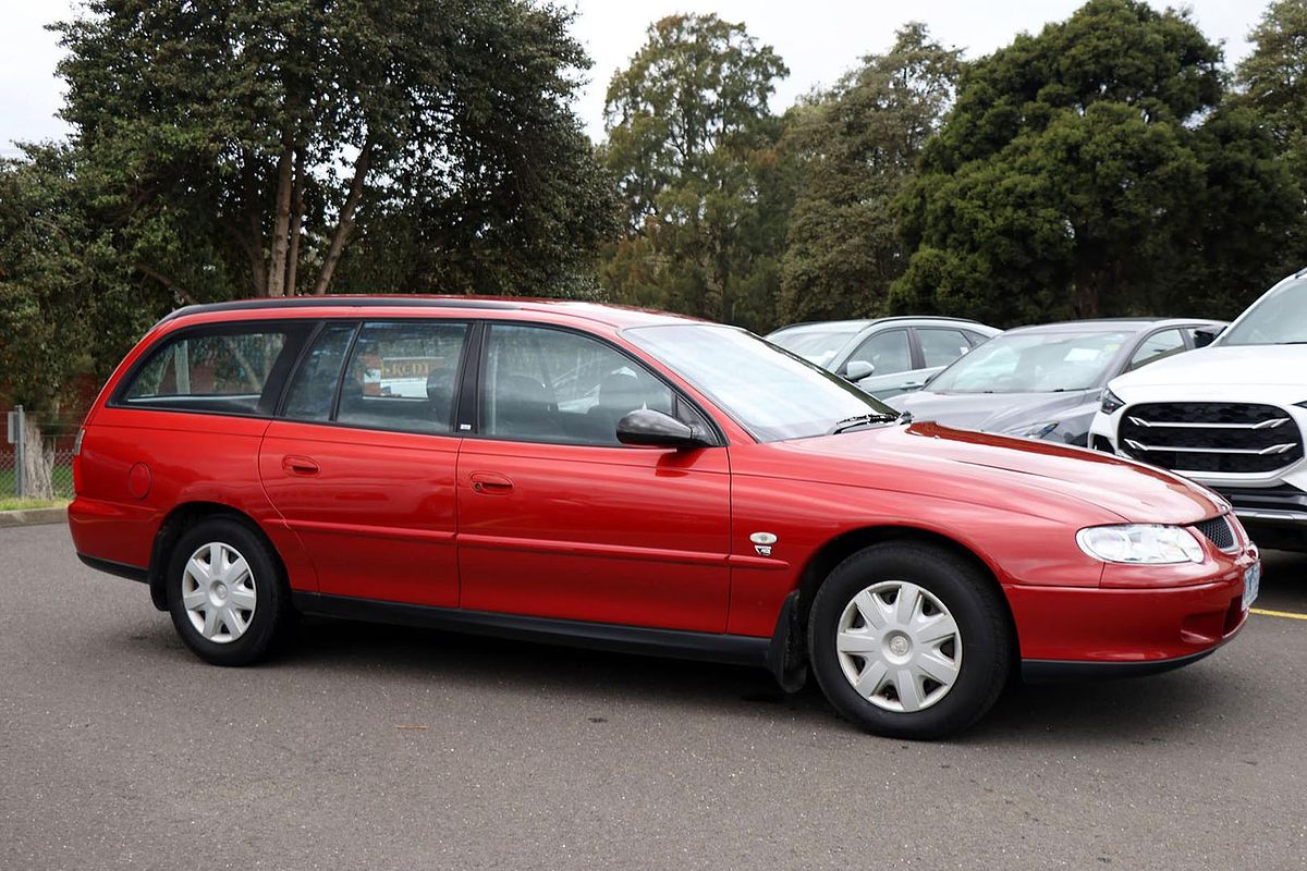 2002 Holden Commodore Acclaim VX II