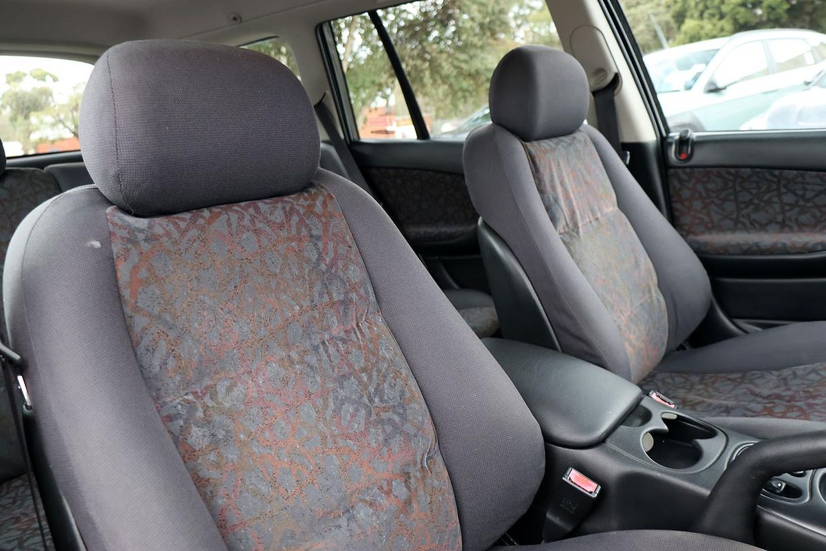 2002 Holden Commodore Acclaim VX II