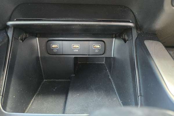 2021 Kia Sorento S MQ4