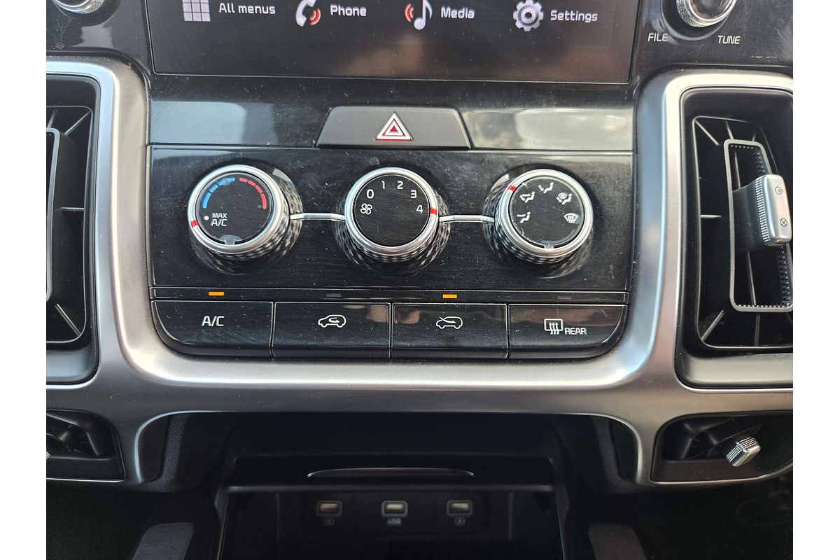 2021 Kia Sorento S MQ4