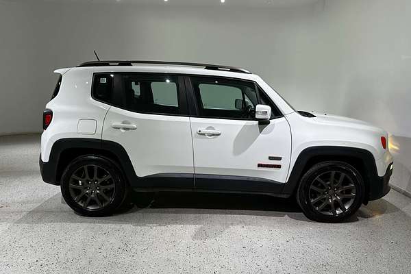 2016 Jeep Renegade 75th Anniversary BU
