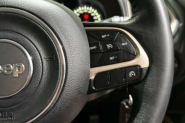 2016 Jeep Renegade 75th Anniversary BU