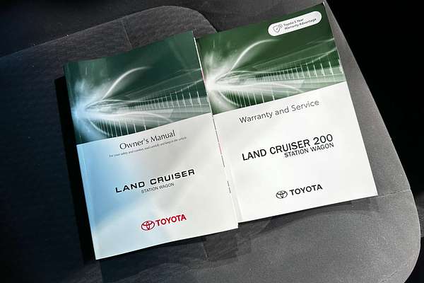 2021 Toyota Landcruiser GXL VDJ200R