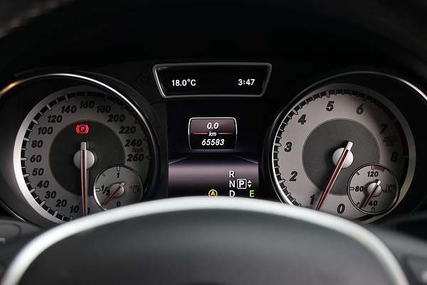 2015 Mercedes-Benz GLA-Class GLA250 X156
