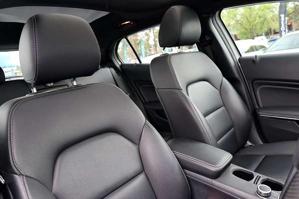 2015 Mercedes-Benz GLA-Class GLA250 X156