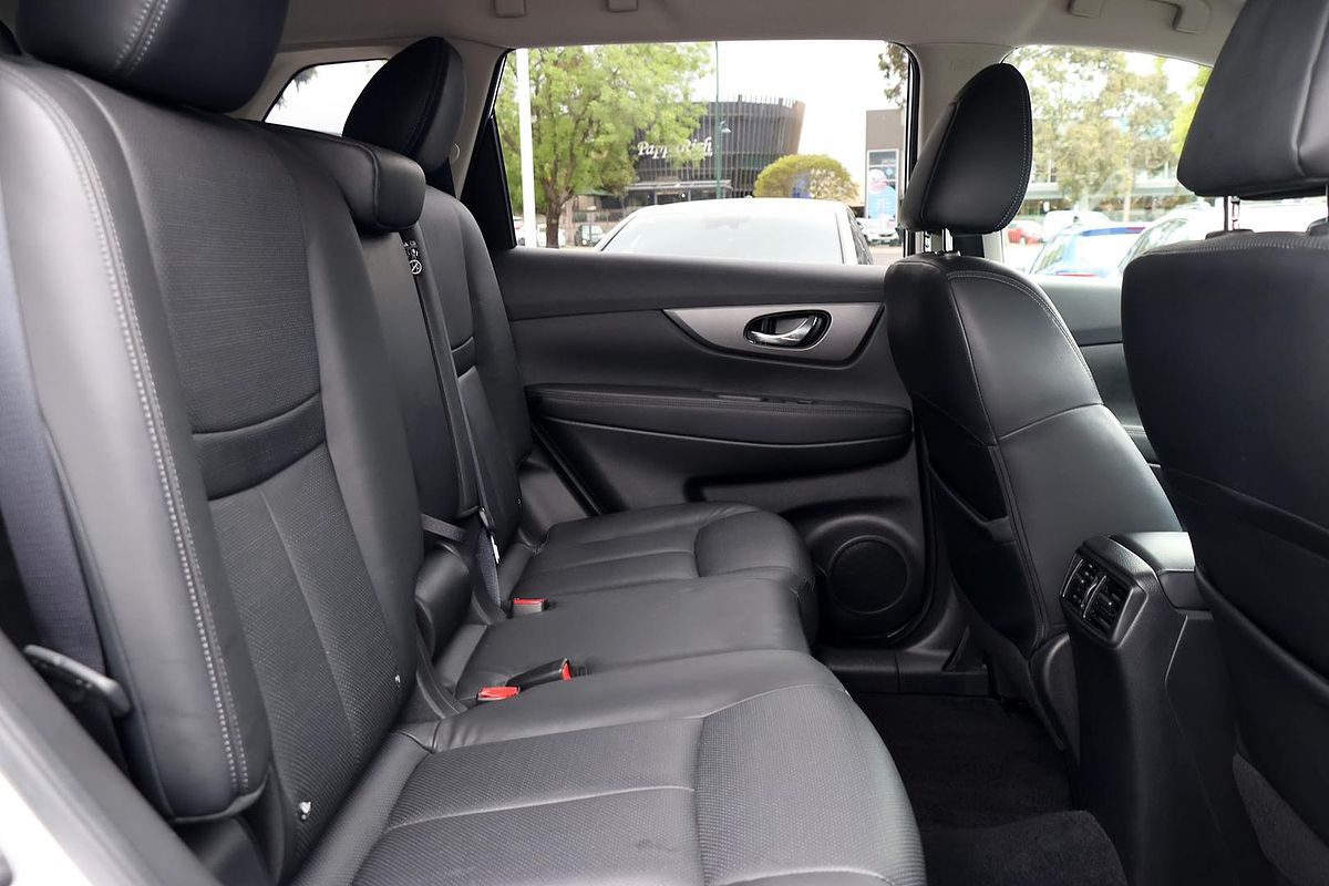 2017 Nissan X-TRAIL ST-L T32 Series II