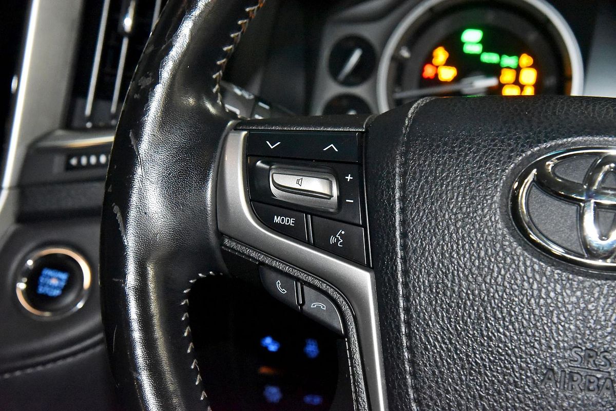 2018 Toyota Landcruiser Sahara VDJ200R