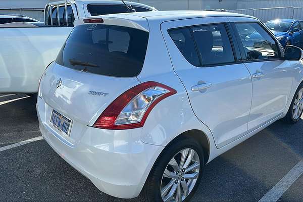 2016 Suzuki Swift GL Navigator FZ