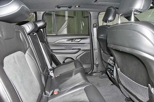 2022 Jeep Grand Cherokee Night Eagle WL