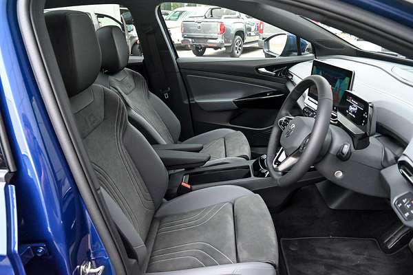 2025 Volkswagen ID.4 Pro E2