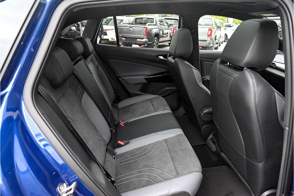 2025 Volkswagen ID.4 Pro E2