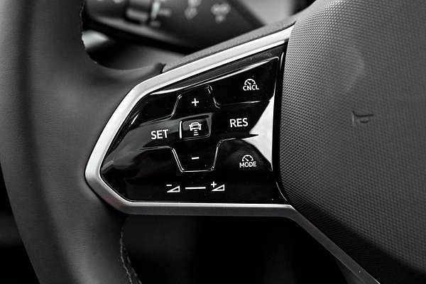 2025 Volkswagen ID.4 Pro E2