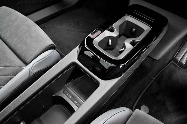 2025 Volkswagen ID.4 Pro E2