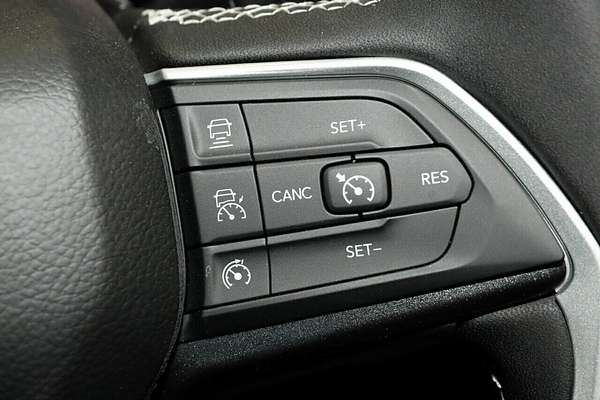 2023 Jeep Grand Cherokee Night Eagle WL