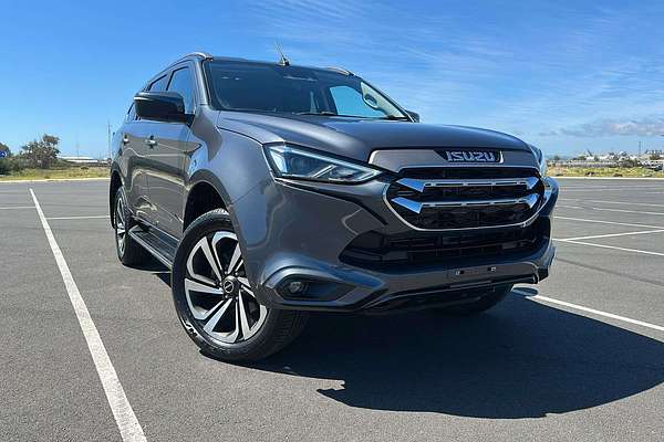 2021 Isuzu MU-X LS-T