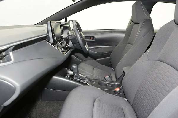 2022 Toyota Corolla Ascent Sport Hybrid ZWE211R