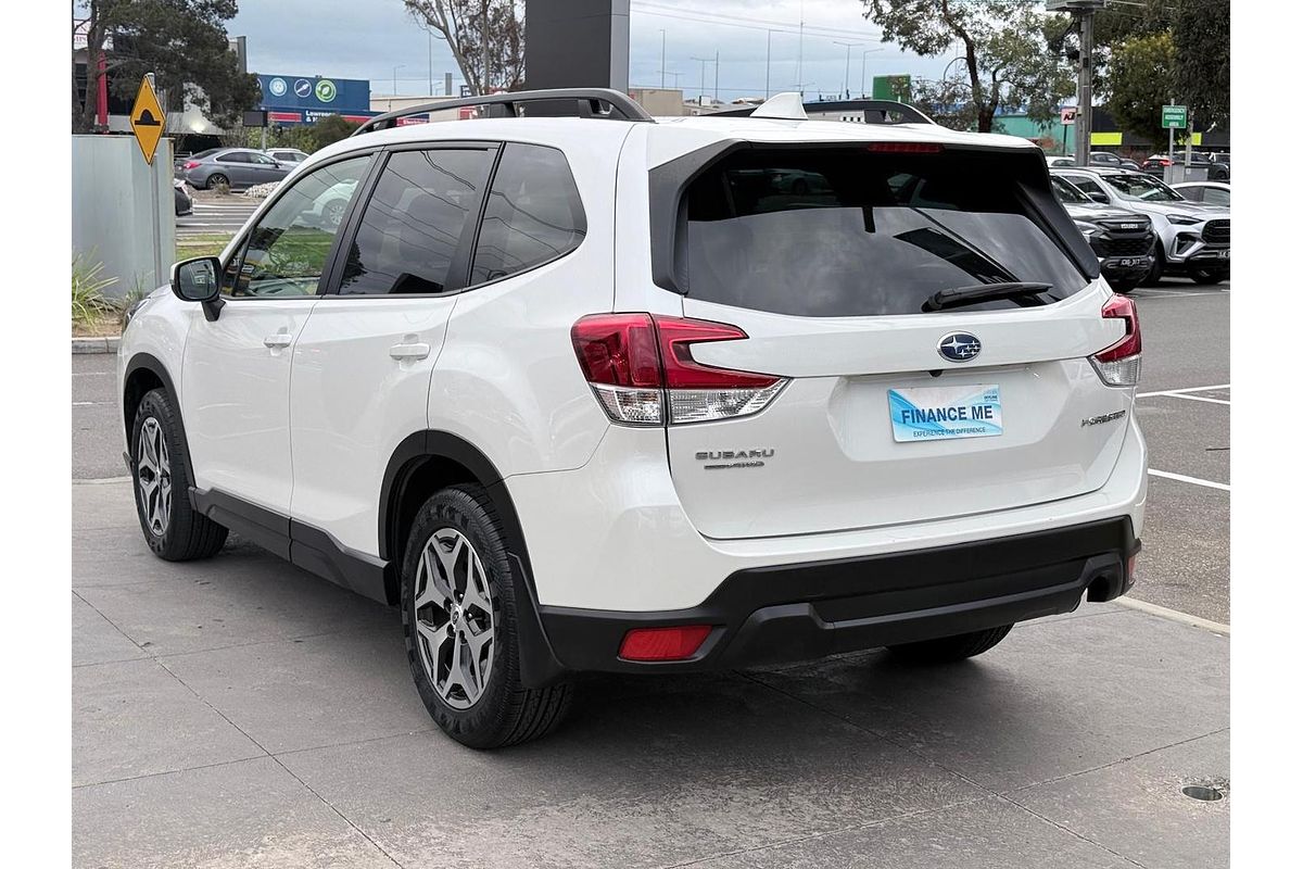 2023 Subaru Forester 2.5i 50 Years Edition S5